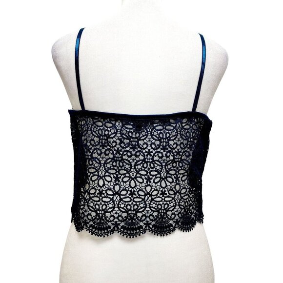 Iris Navy Blue Crochet Lace Crop Top  Adjustable Straps Scalloped Hem Size L - Picture 2 of 8